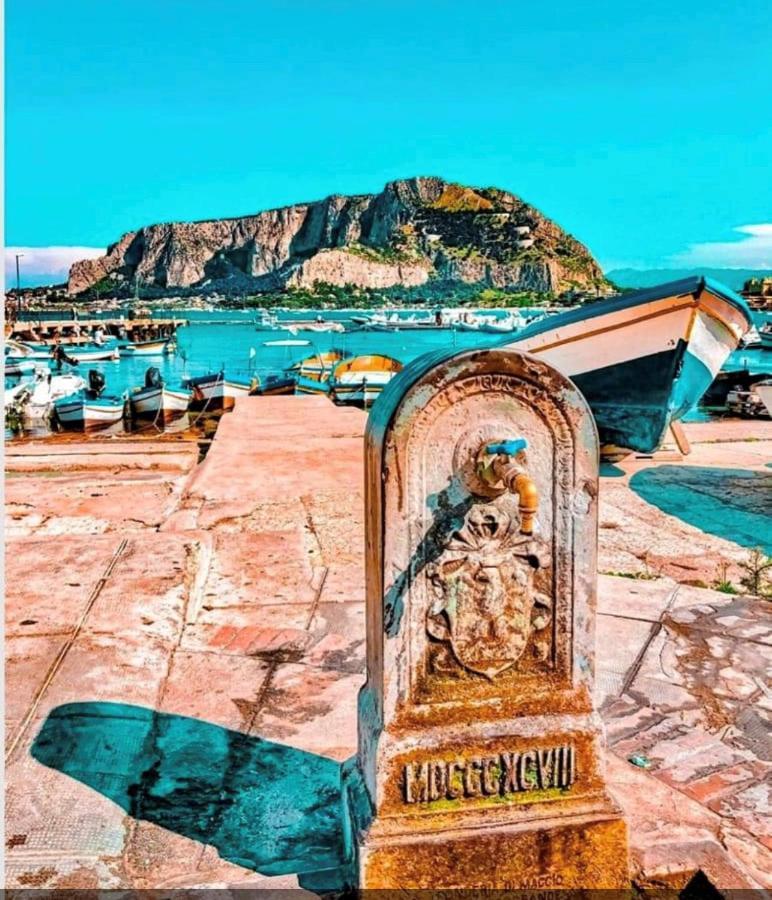 Mondello Stesicoro Apartment 팔레르모 외부 사진